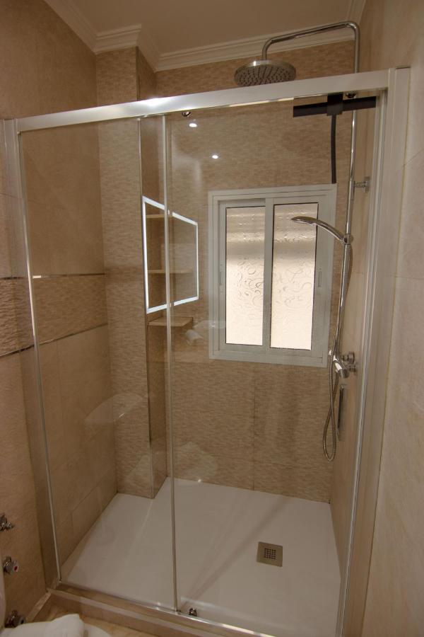 Rentalsevilla Centrico Apartamento Junto Al Guadalquivir Con Parking Coche Mediano Exterior foto